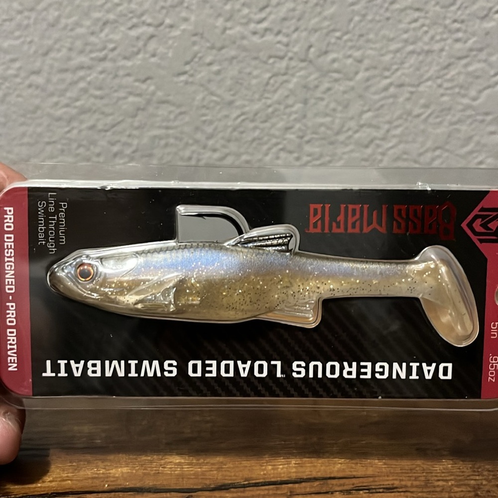 Bass mafia Dangerous Loaded Swimbait - blackback shad NWT - Picture 3 of 11